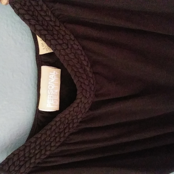 PERSONAL IDENTITY SPAGHETTI STRAP TOP HAS WOODEN BEADED DETAIL - Picture 5 of 12